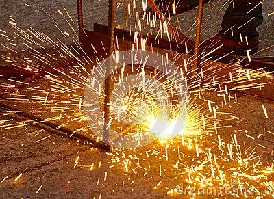乙炔氣割槍回火爆裂過程視頻（同學特別